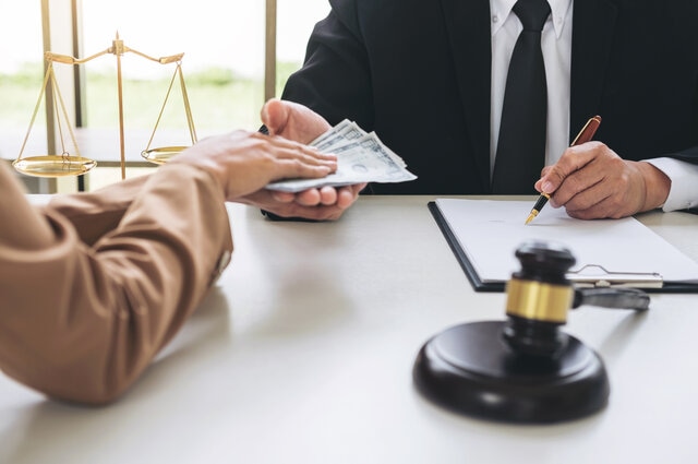 How Much Do Injury Lawyers Take From a Settlement?